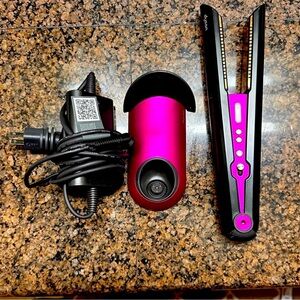 Dyson Fuchsia and Black Hair Straightener Set